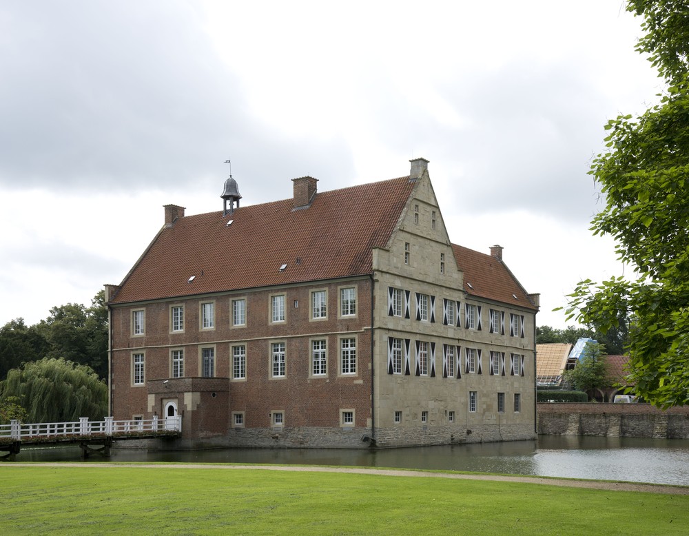Bild 10: Burg Hülshoff, Angelika Brockmann-Peschel, © LWL-DLBW